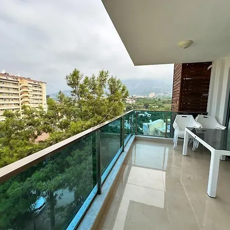 Yeni Esyali 2+1 Aktiviteli Alanya